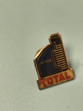 Pin's vintage TOTAL bidon huile bleu rouge collection automobilia ancien