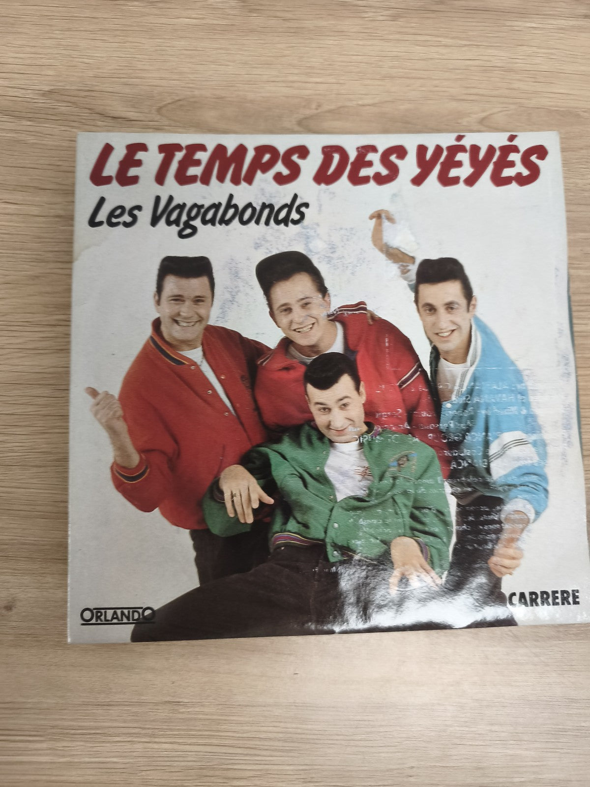 Vinyle 45T Les Vagabonds Le Temps des Yéyés pochette couleurs Carrere Orlando