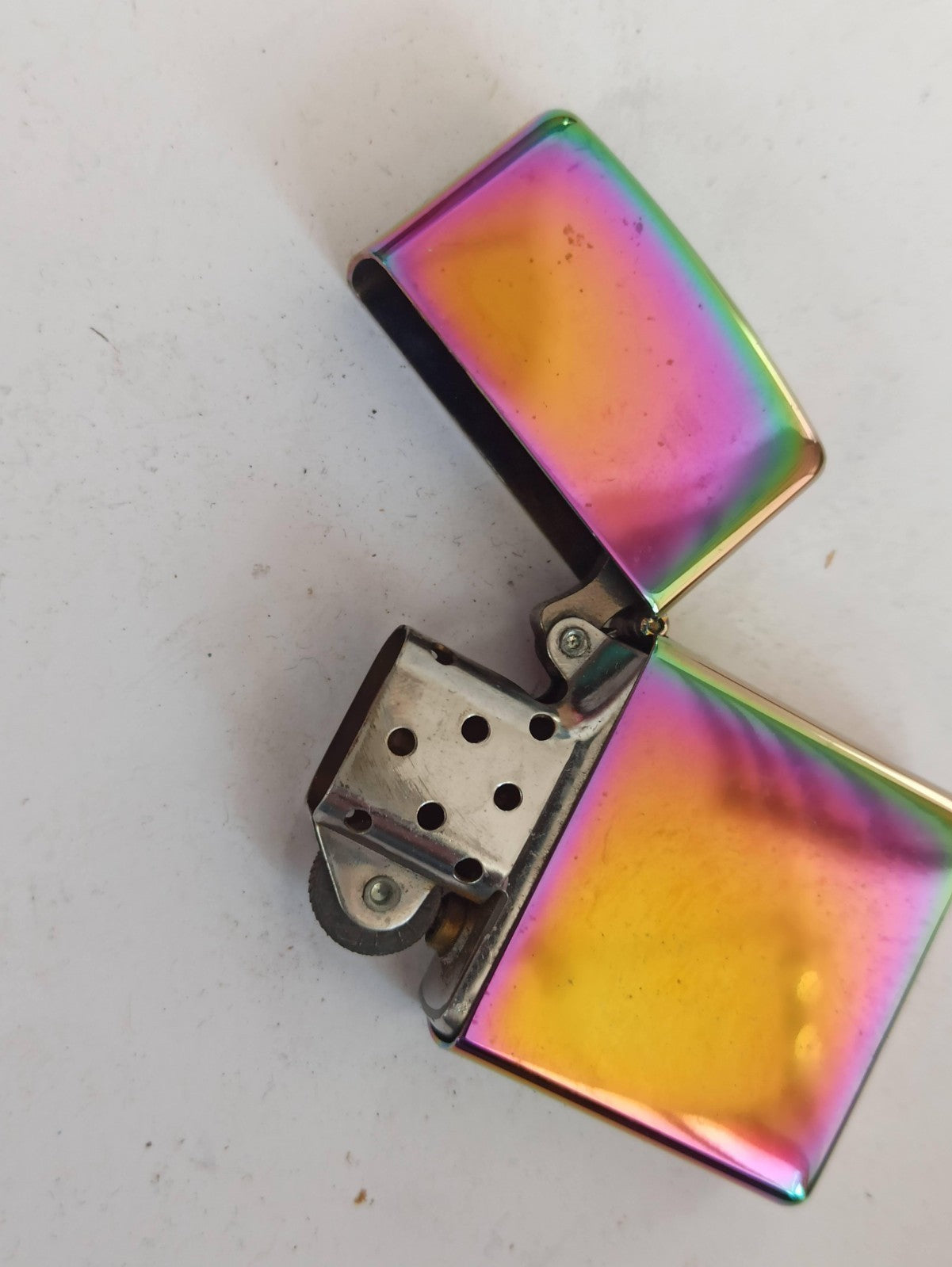 Briquet type Zippo finition arc-en-ciel chromé rainbow oil lighter