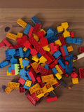 Lot de briques Lego vintage, pièces anciennes rouges jaunes bleues, vrac origina