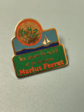 Pin's vintage Marius Ferrat 1942 voilier émaillé vert doré collection (Ref 15)