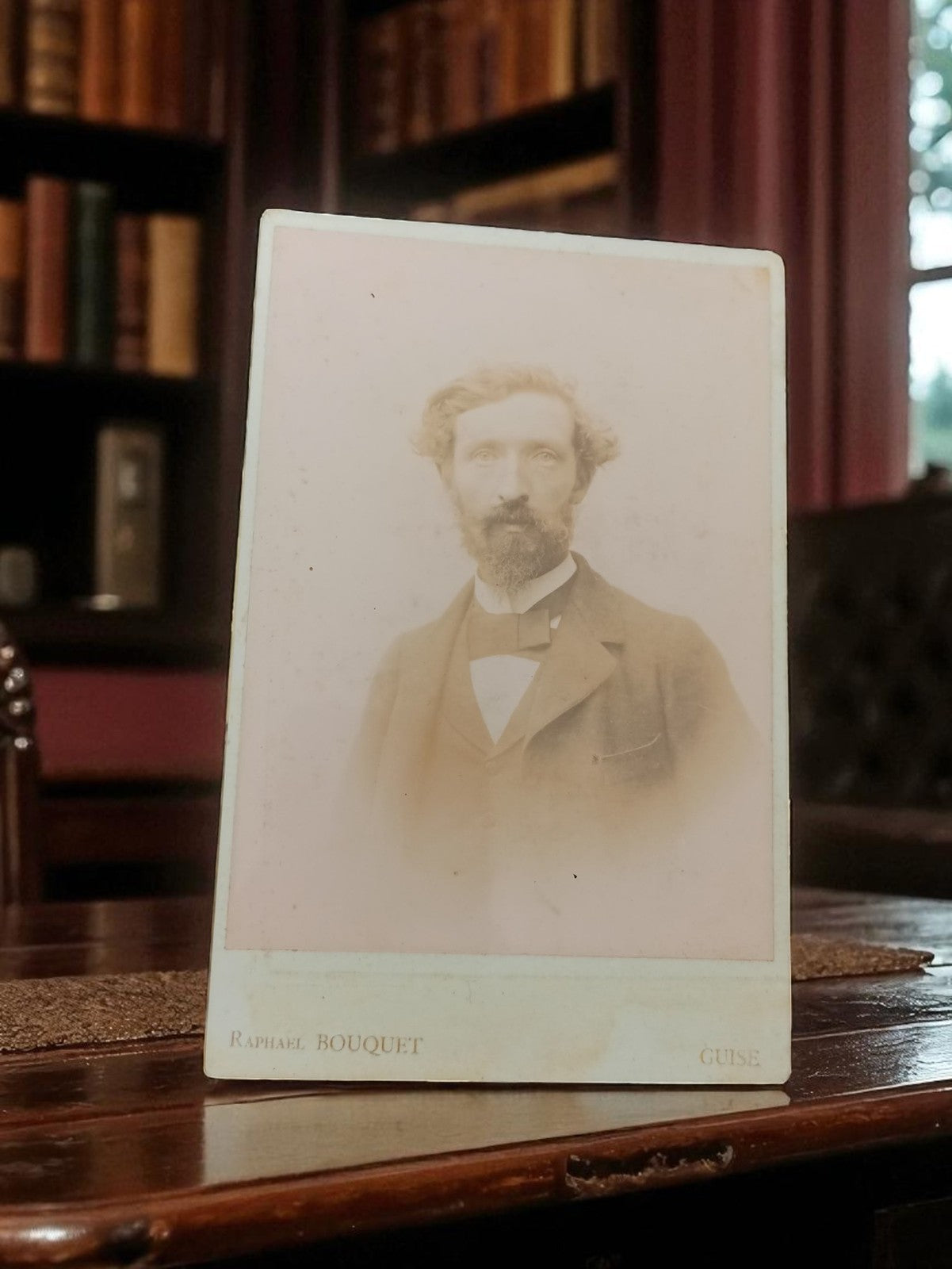 Photographie ancienne cabinet portrait Raphaël Bouquet Guise rétro XIXe