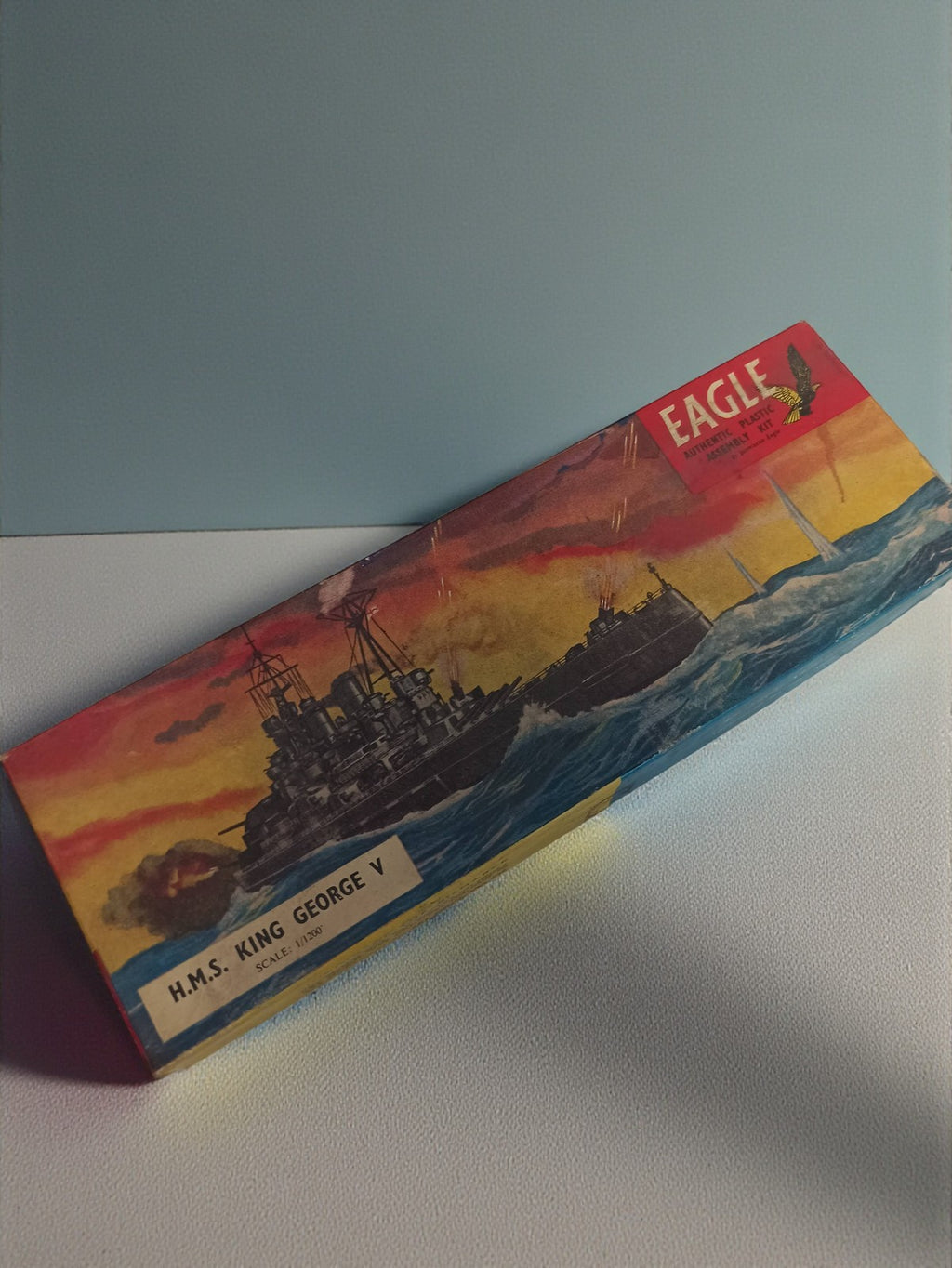 Maquette vintage Eagle HMS King George V ancienne, navire de collection rétro ra