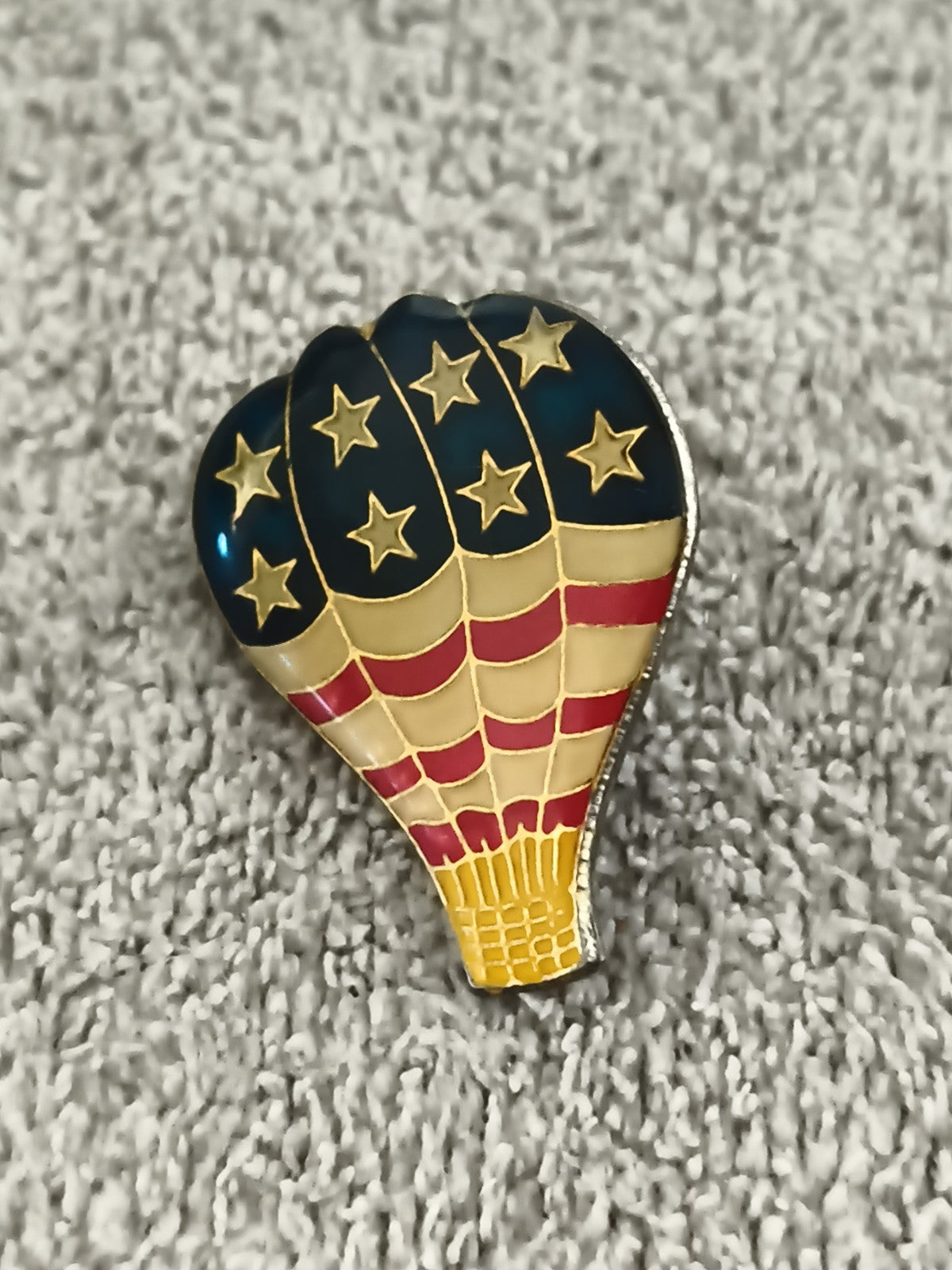 Pin's vintage montgolfière drapeau USA étoiles émaillé ancien badge (Ref 2)