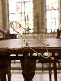 Collier chaîne dorée vintage, maillons fantaisie avec perles turquoise