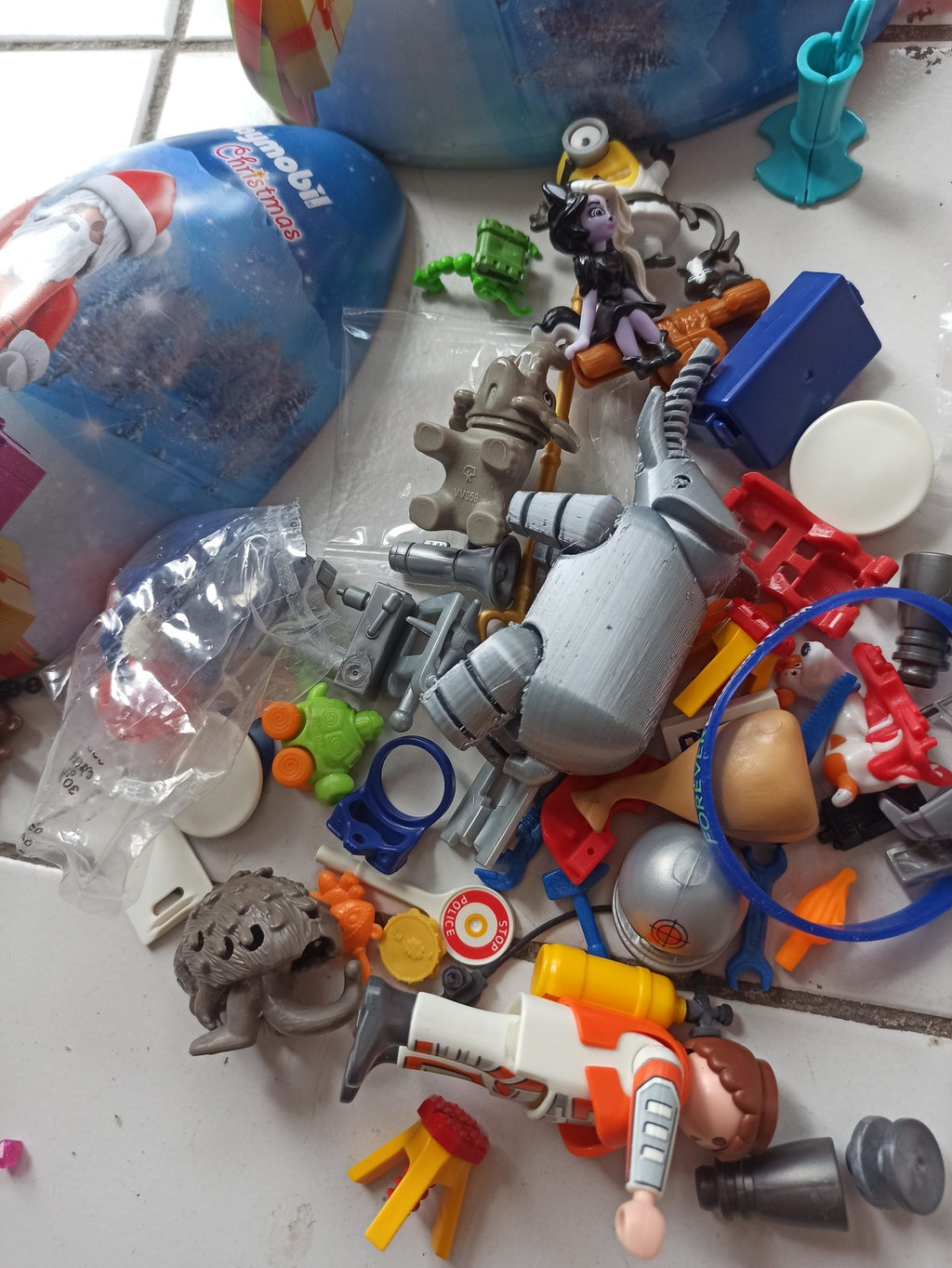 Playmobil lot de personnages variés en vrac figurines authentiques marque Playmo