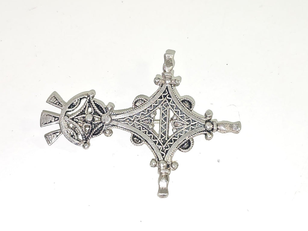Broche vintage berbère en argent ancien, bijou ethnique traditionnel d'occasion