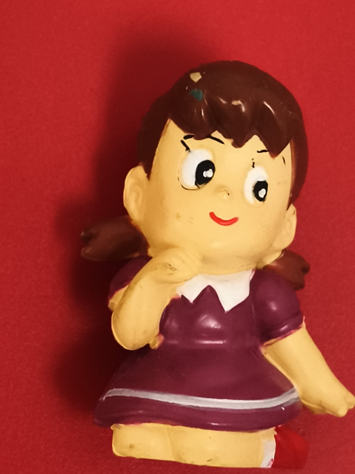 Figurine Minu Shizuka Doraemon vintage fille robe violette manga rétro