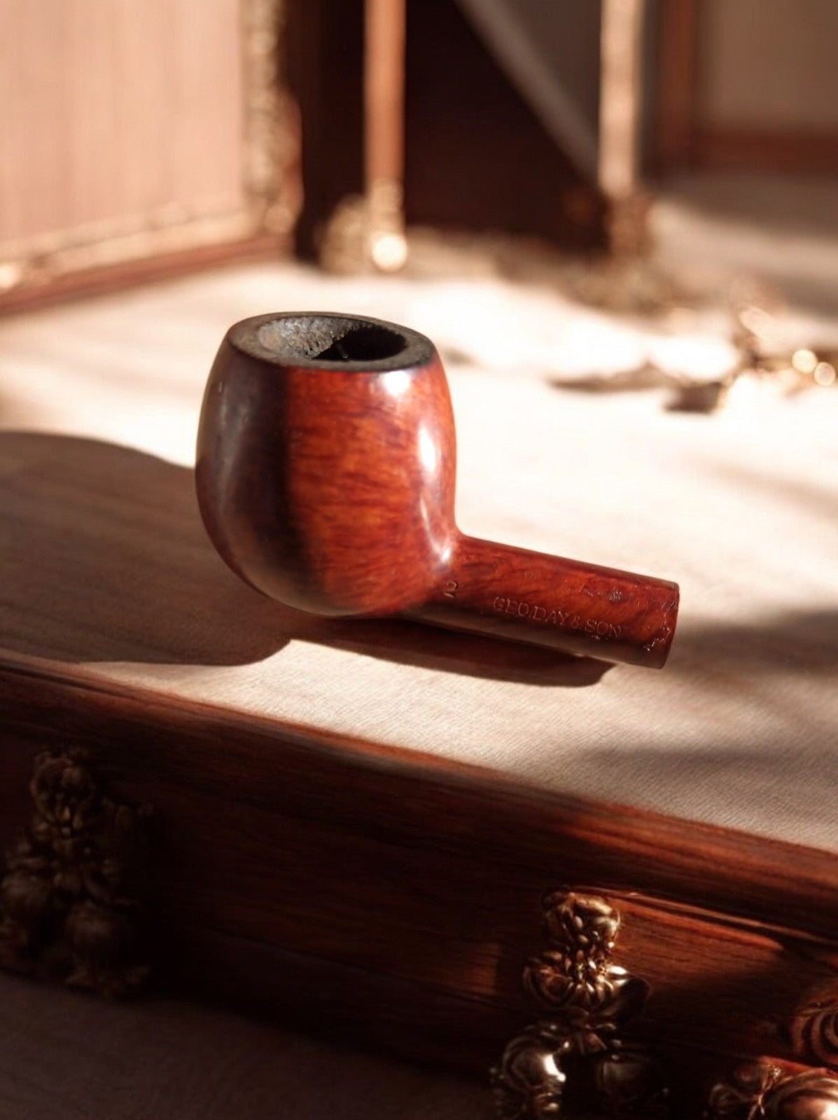 Pipe vintage droite GEO.DAY & SON bois brun ancien, marquage Geoday