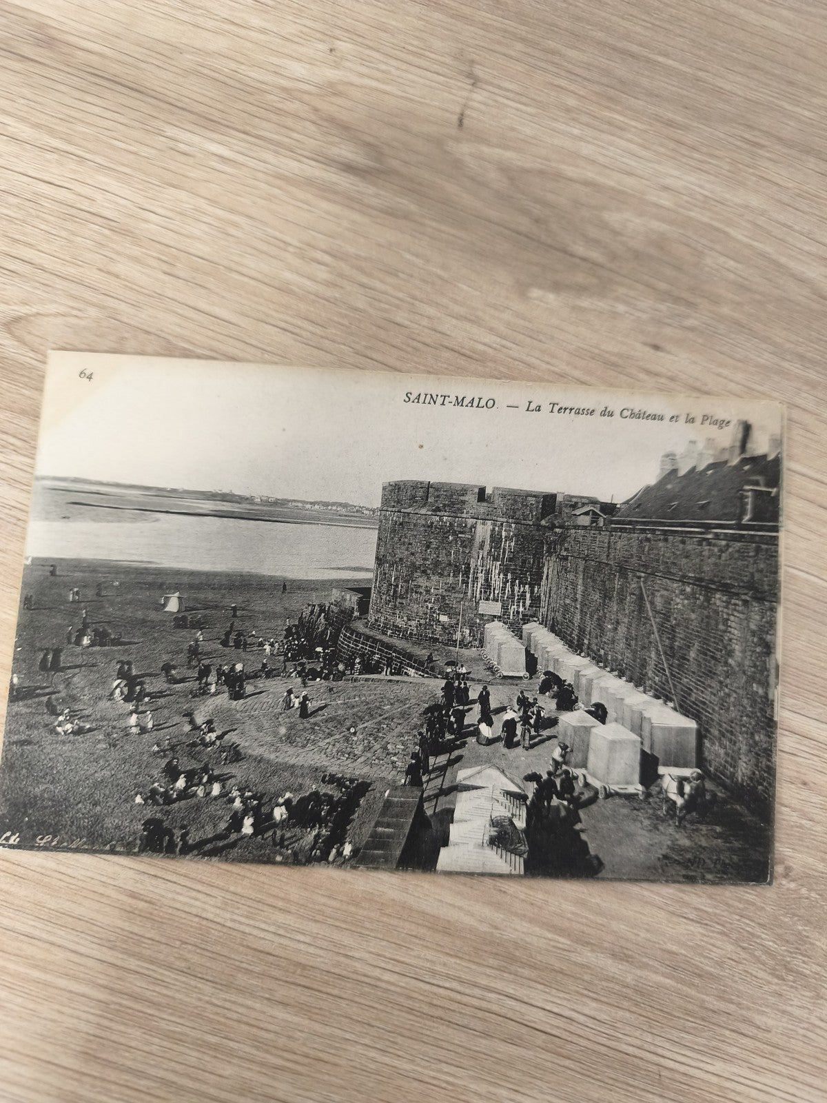 Ancienne carte postale Saint-Malo Terrasse du Château Plage noir et blanc vintag