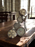 Bracelet montre quartz vintage femme rétro à restaurer motif floral