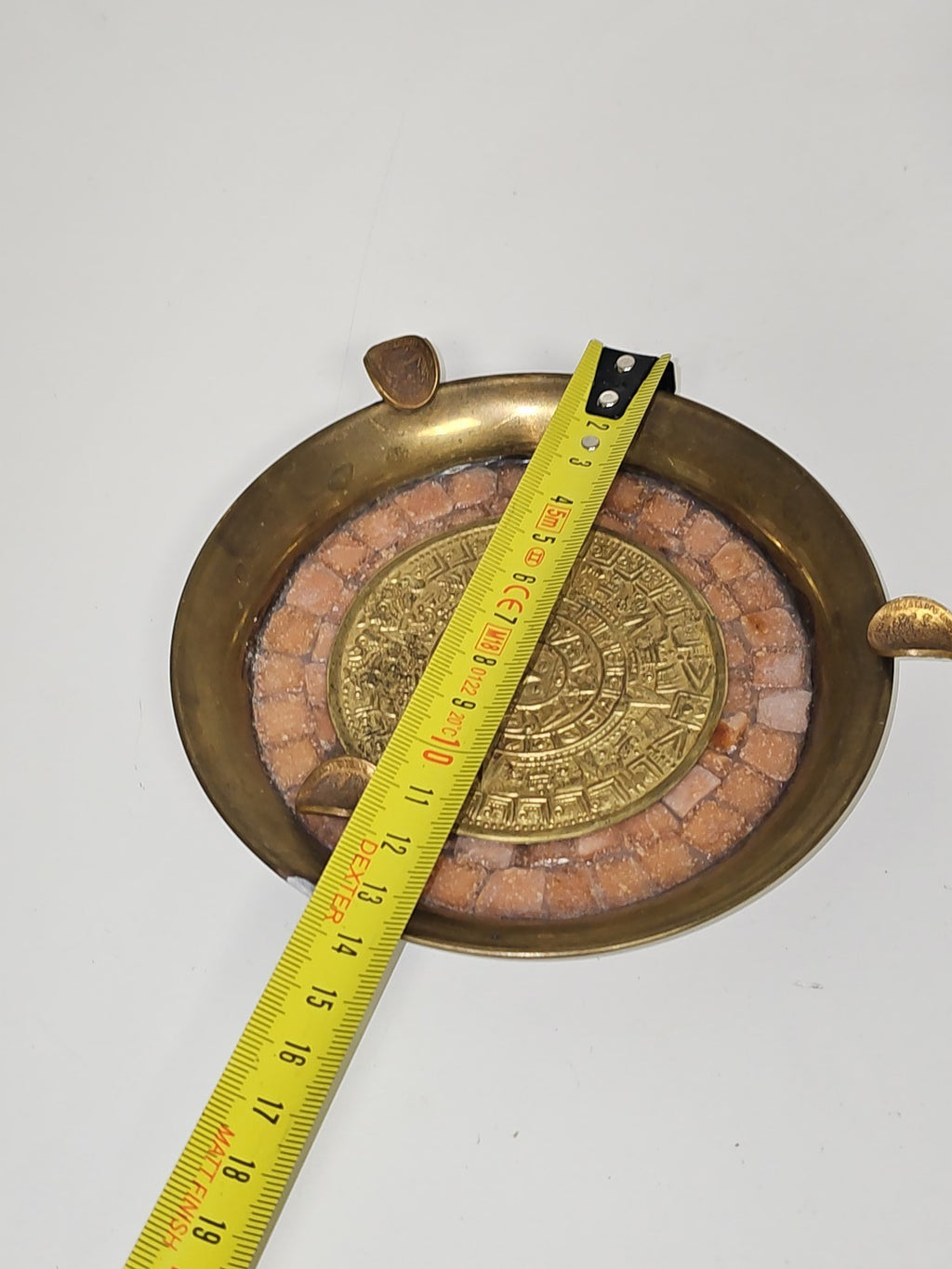 Ancien cendrier vintage en bronze ou laiton signé Ancienne petit format collecti