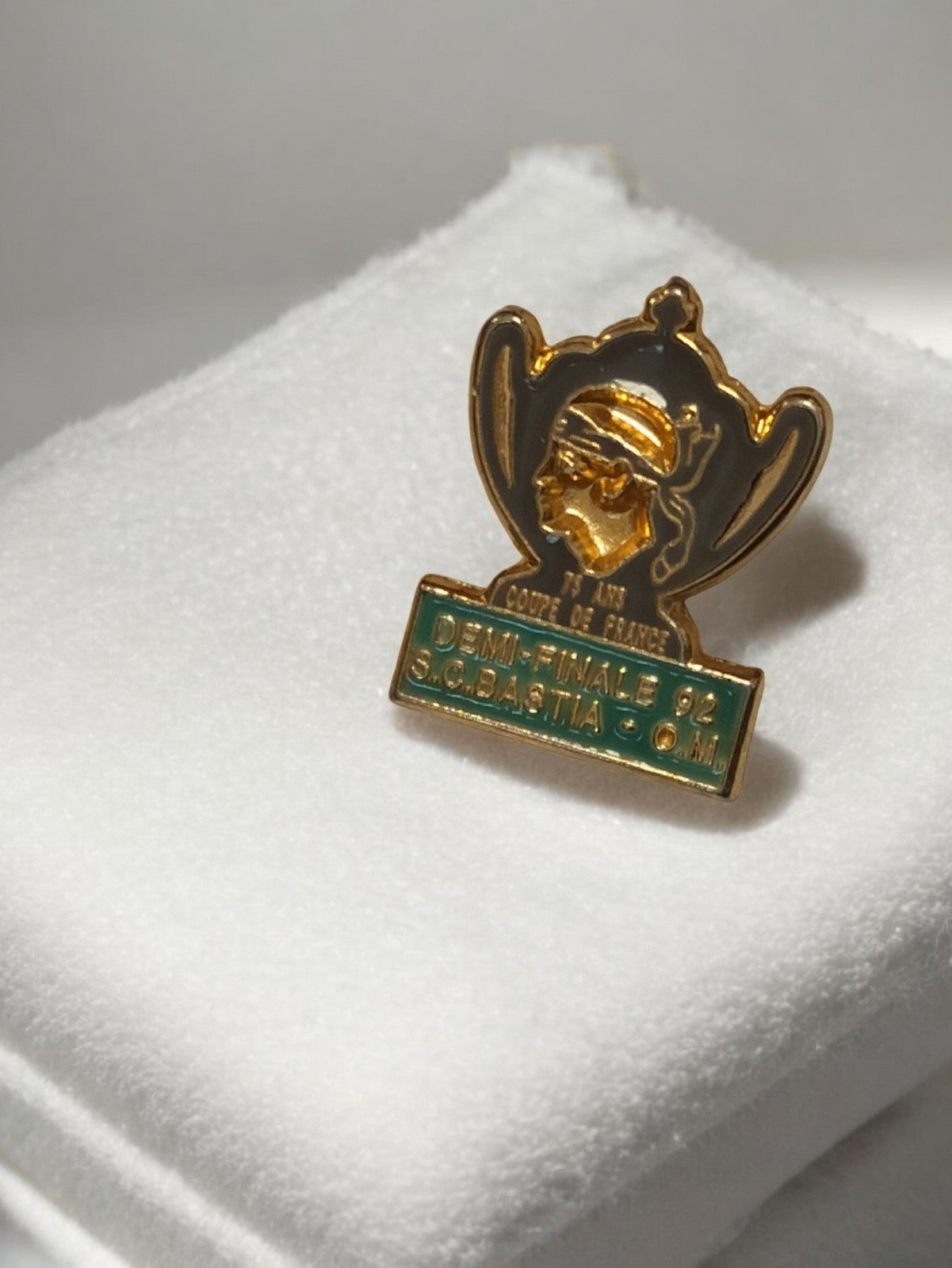 Pin's Coupe de France 1992 SC Bastia OM vintage football demi-finale rare