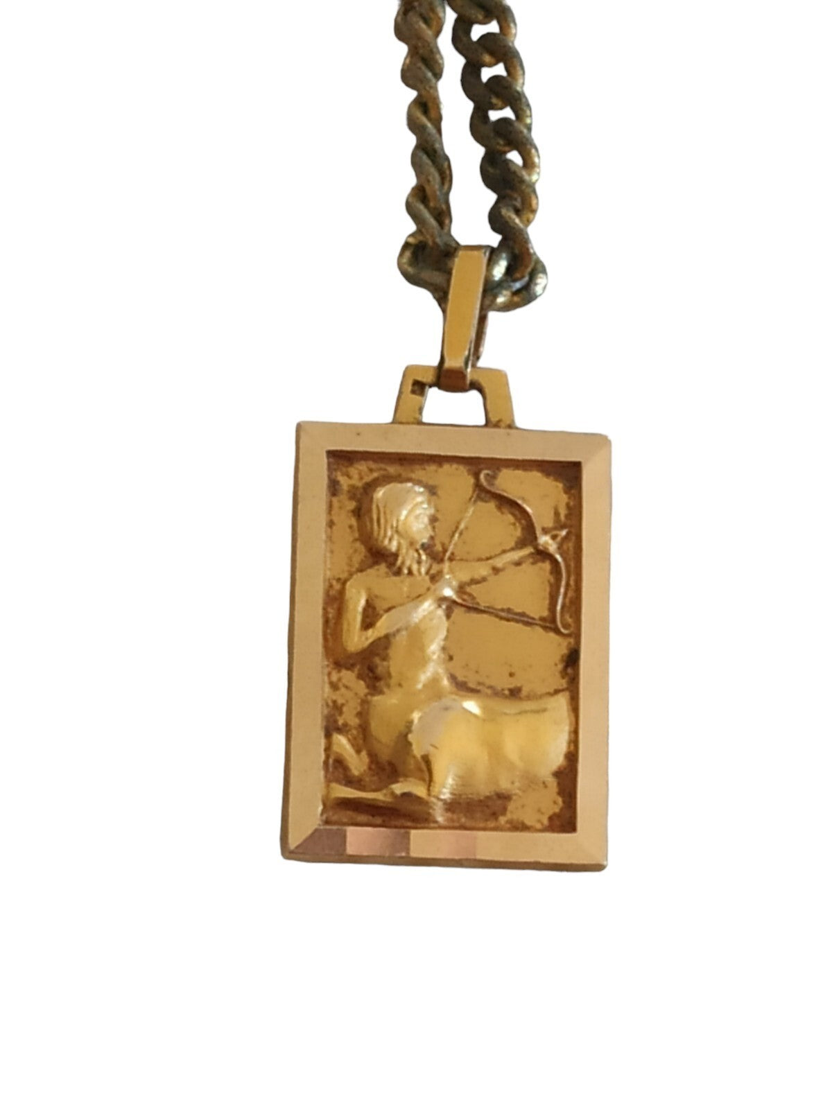 Pendentif Sagittaire vintage plaqué or, médaillon astrologie rectangulaire doré