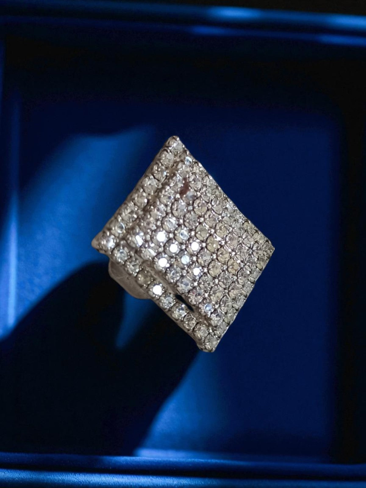 Bague vintage Art déco fantaisie pavée strass, carré géométrique, taille 54 rétr