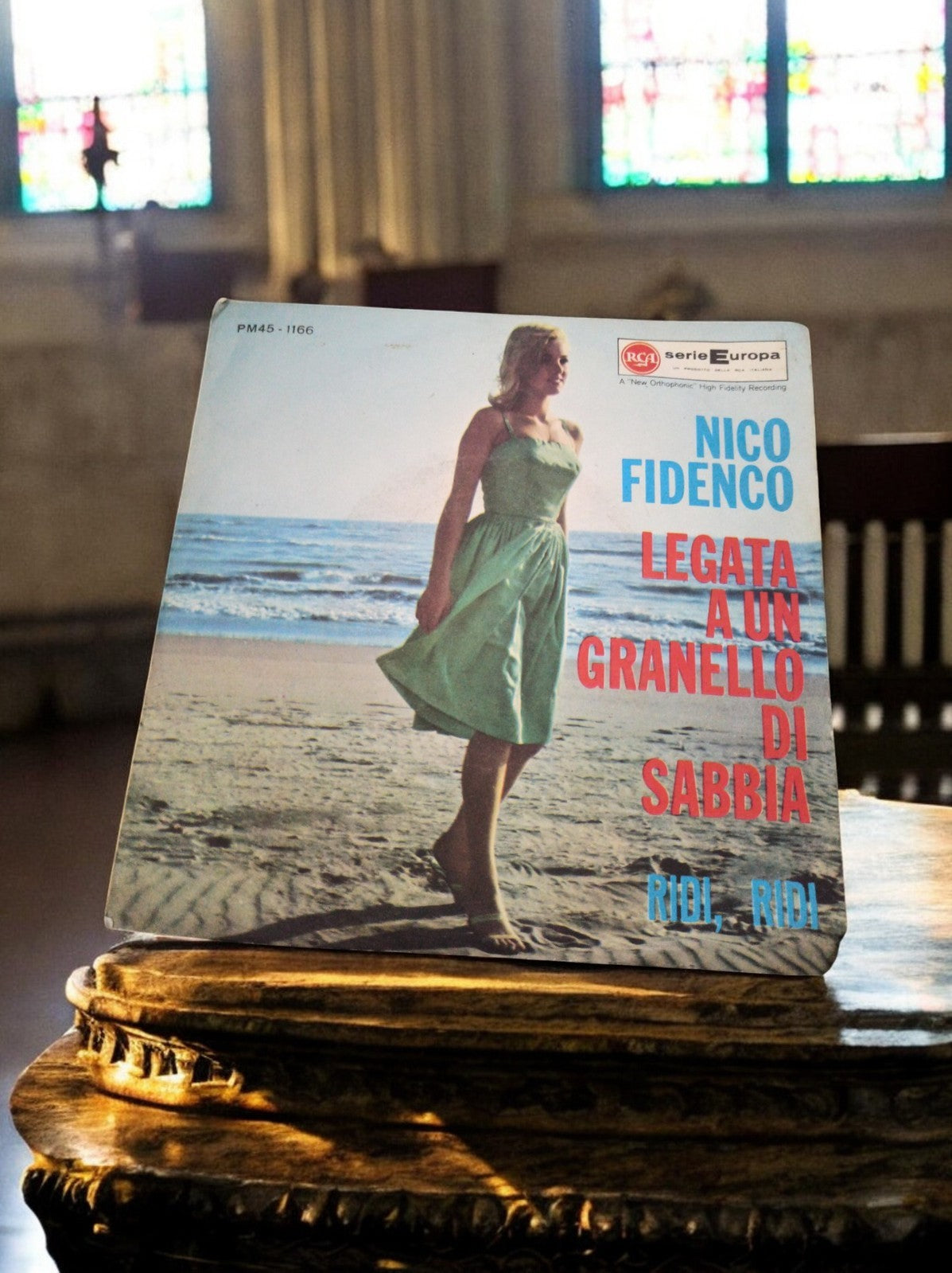 Vinyle 45 tours Nino Fidenco RCA série Europa vintage pochette plage Italie