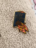 Pin's vintage L'été en Provence cigale émaillée bleu doré badge rétro (Ref 3)