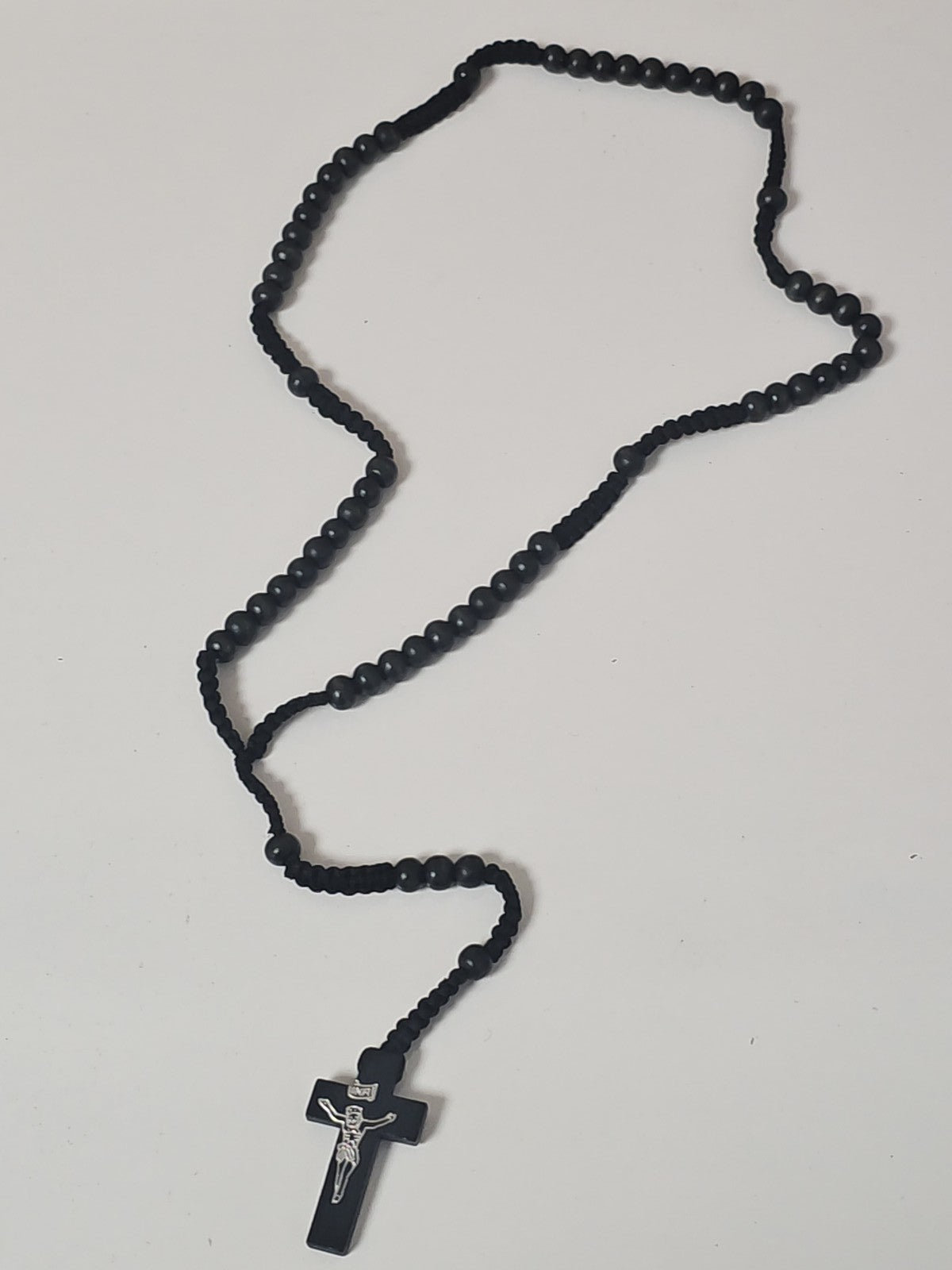 Collier pendentif croix catholique fantaisie élégant bijou religieux occasion fe