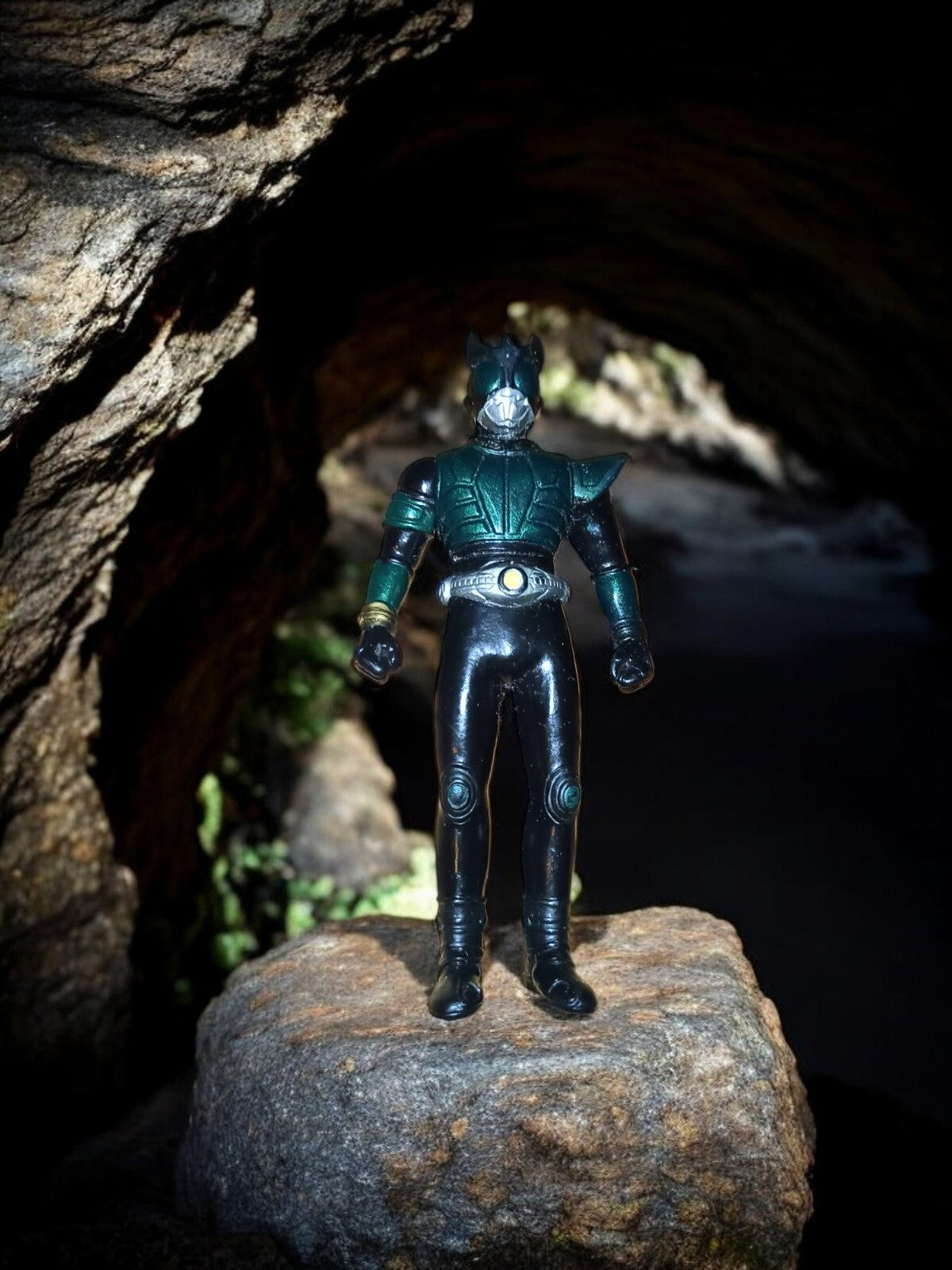 Figurine vintage Ultraman Bandai Japon, héros articulé vert noir collection
