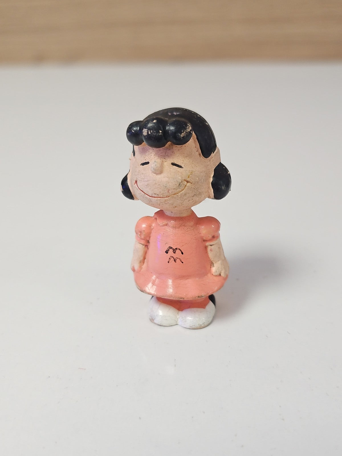 Figurine rétro Lucy van Pelt années 60 Peanuts Snoopy ancien collectionneur