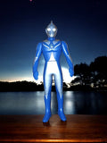Figurine Ultraman Bandai 2013 bleu argent, personnage tokusatsu, Japan