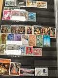 Lot de timbres oblitérés et neufs Nouvelle-Zélande thématiques divers, couleurs