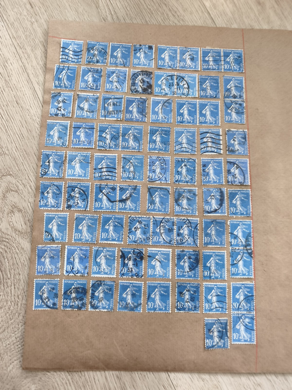Gros lot anciens timbres Marianne 10c bleu oblitérés pour étude philatélie