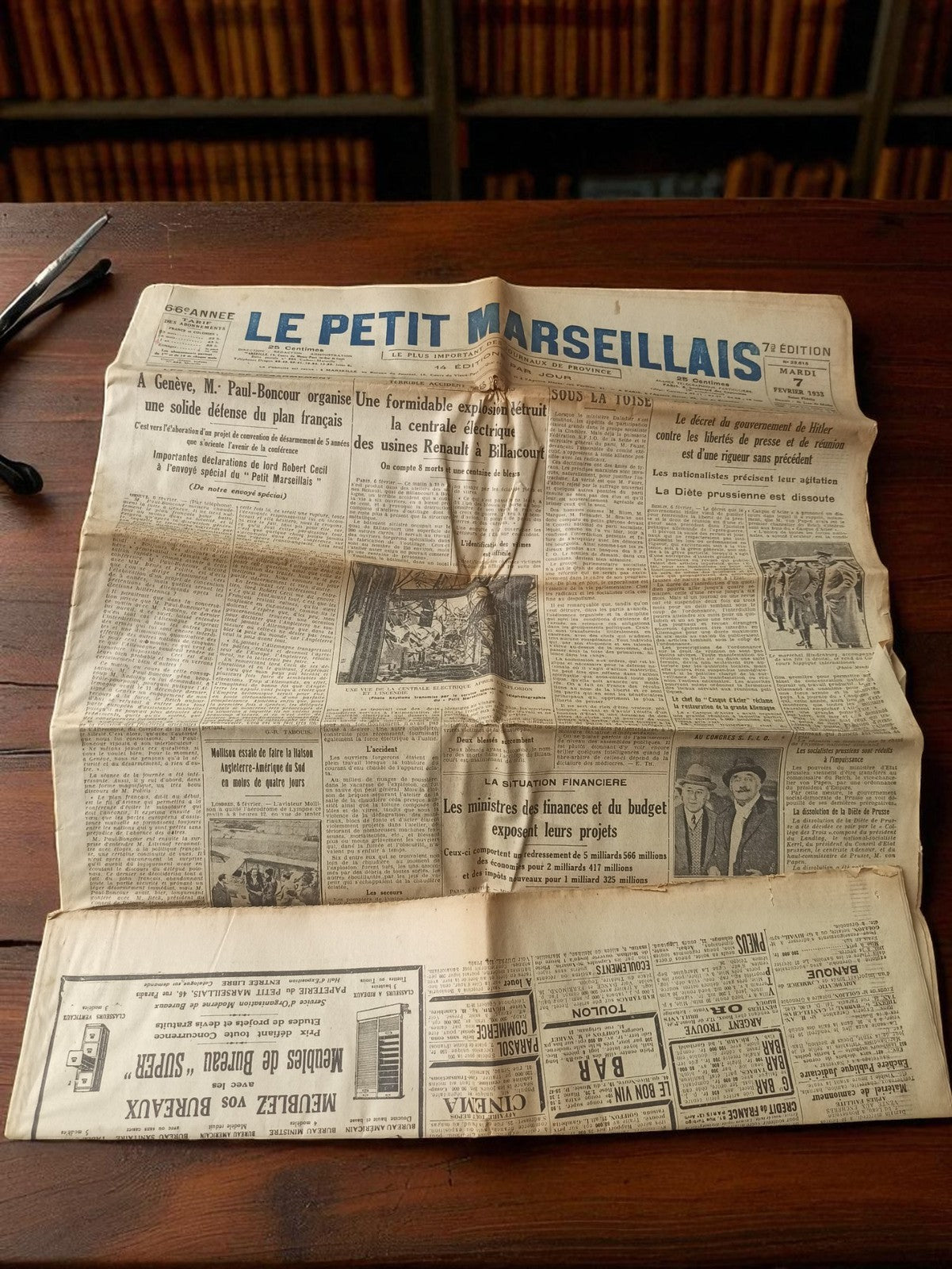 Journal ancien Le Petit Marseillais 1933 presse vintage rétro années 30