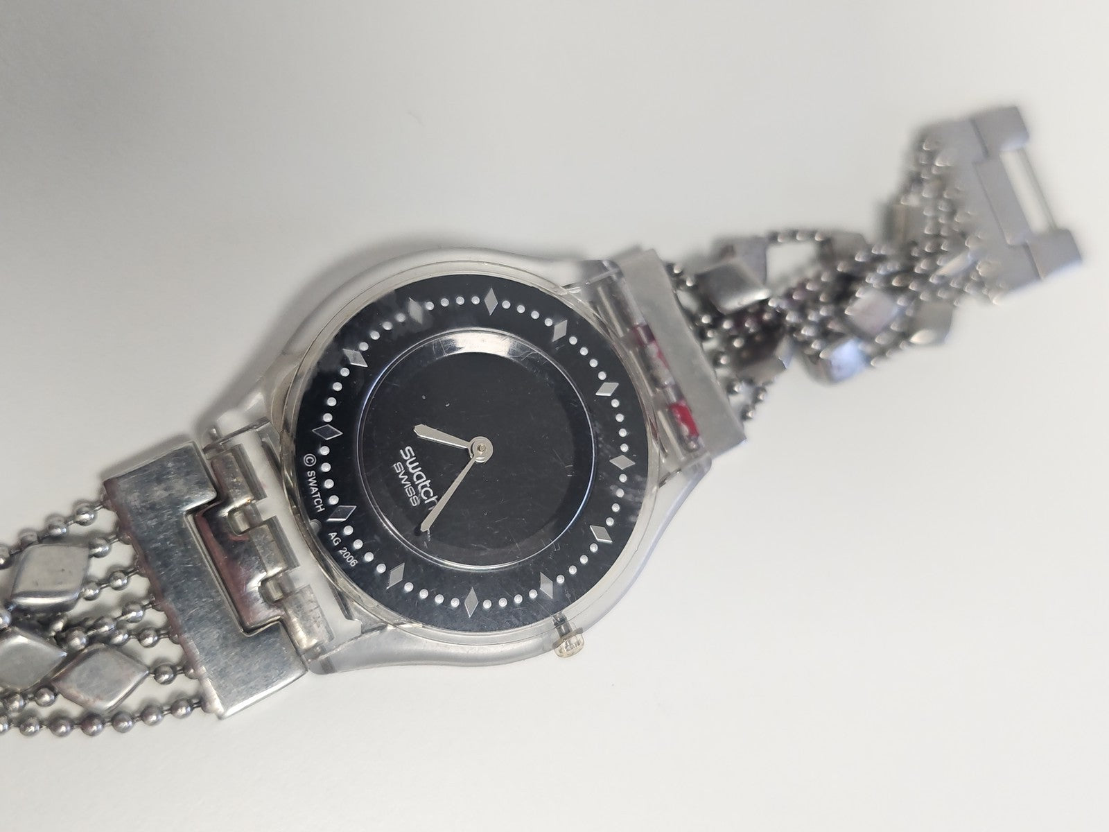 Montre femme Swatch Brim Over ancienne, rétro, vintage, fonctionnelle, collectio