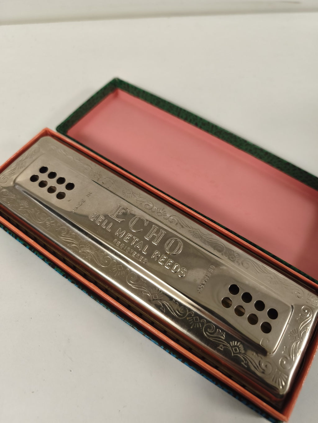 Ancien harmonica Echo avec boîte d'origine, gravé, collection vintage