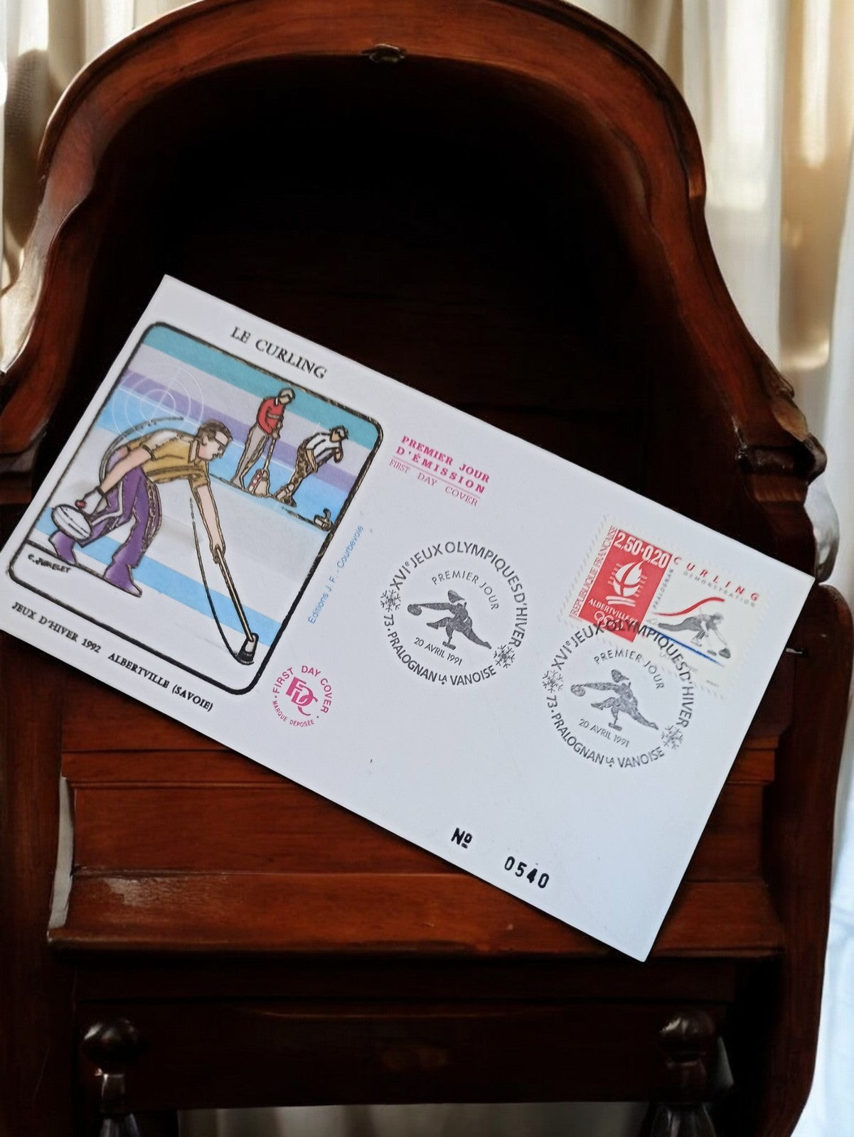 Enveloppe 1er jour Jeux Olympiques 1992 curling Albertville vintage philatélie