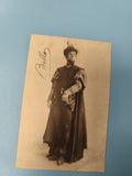 Ancienne carte postale animée costume d'époque, portrait homme, vintage (Ref 2)