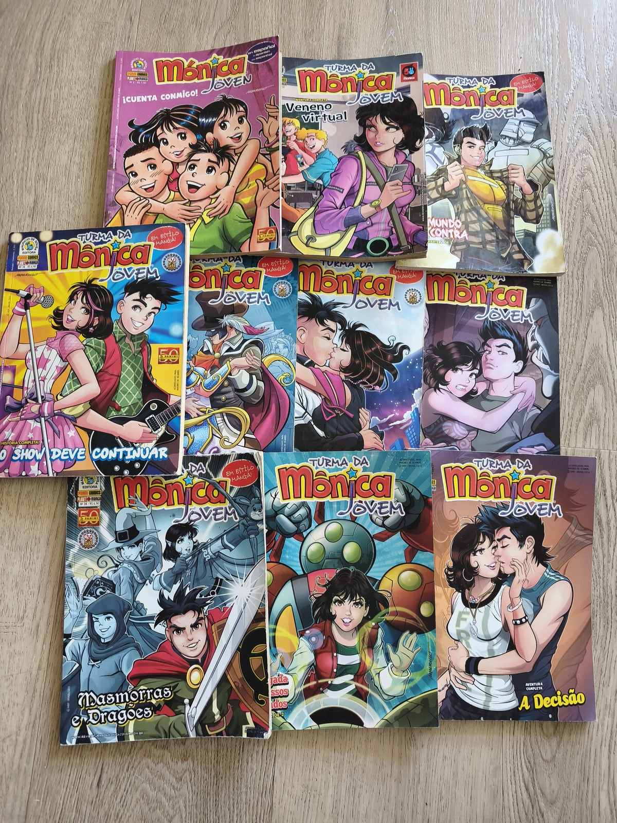 Lot de mangas Monica Joven livres d?occasion série jeunesse en français