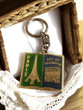 Porte-clés vintage Paris Arc de Triomphe Tour Eiffel émaillé souvenir rétro