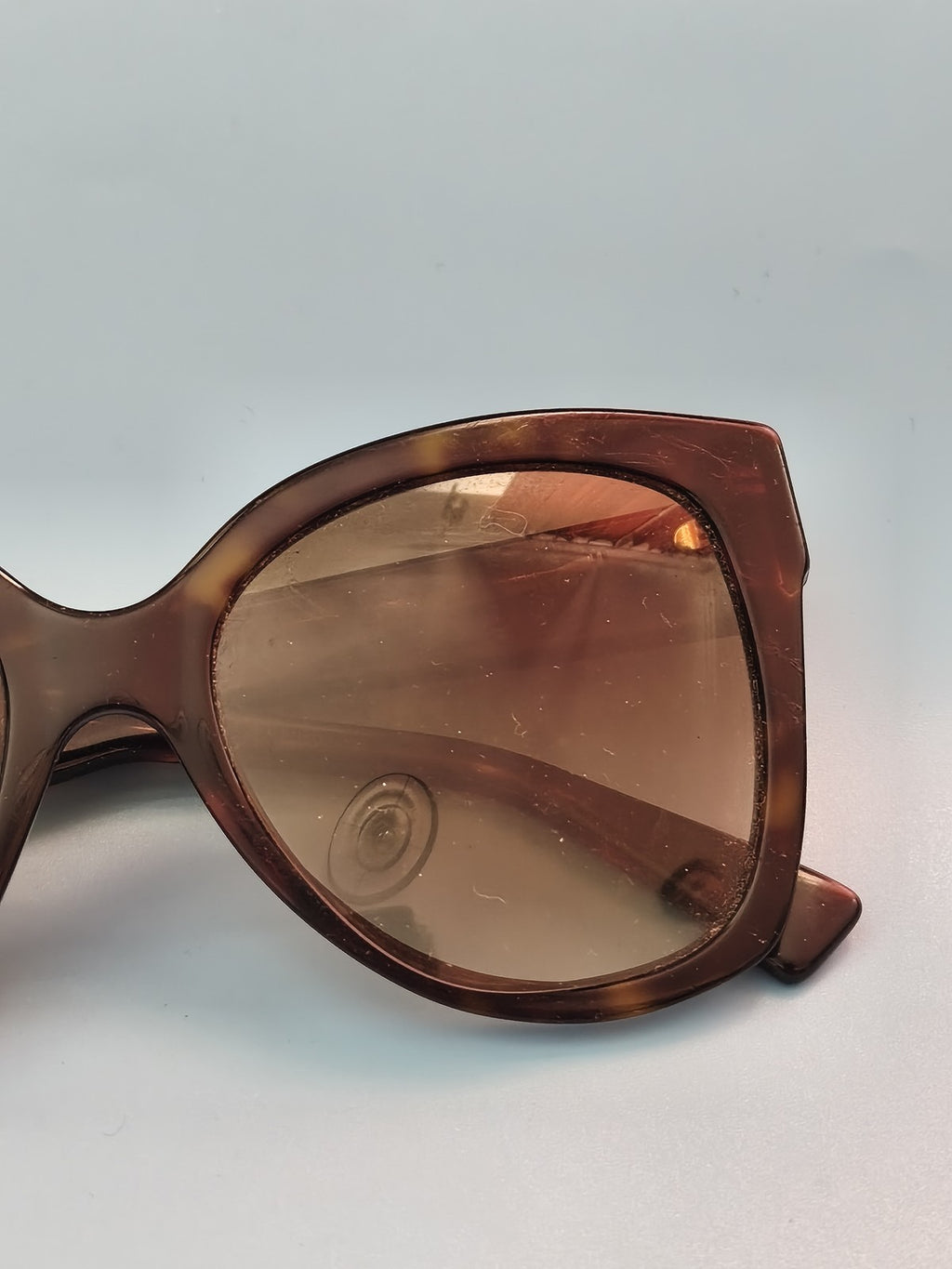 Lunettes de soleil Gucci GG0459S authentiques, modèle mixte élégant, occasion