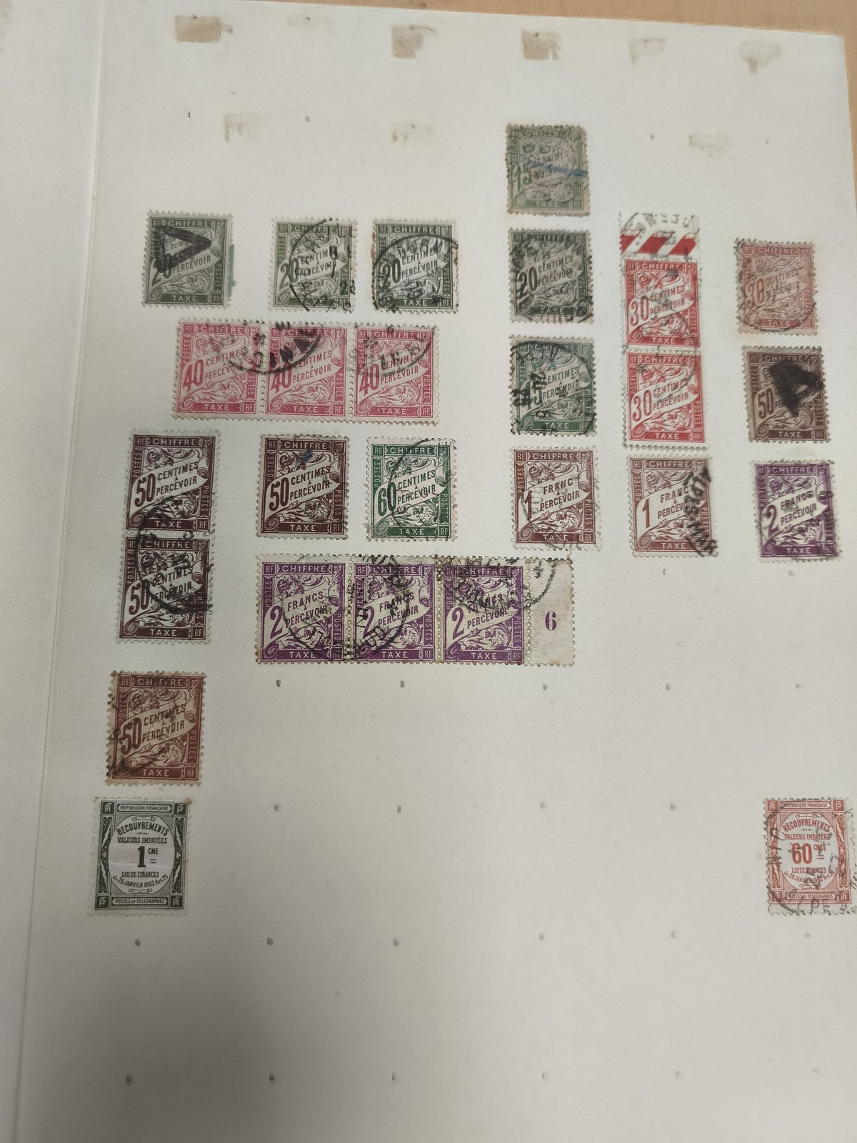 Lot timbres taxe français oblitérés divers types couleurs philatélie