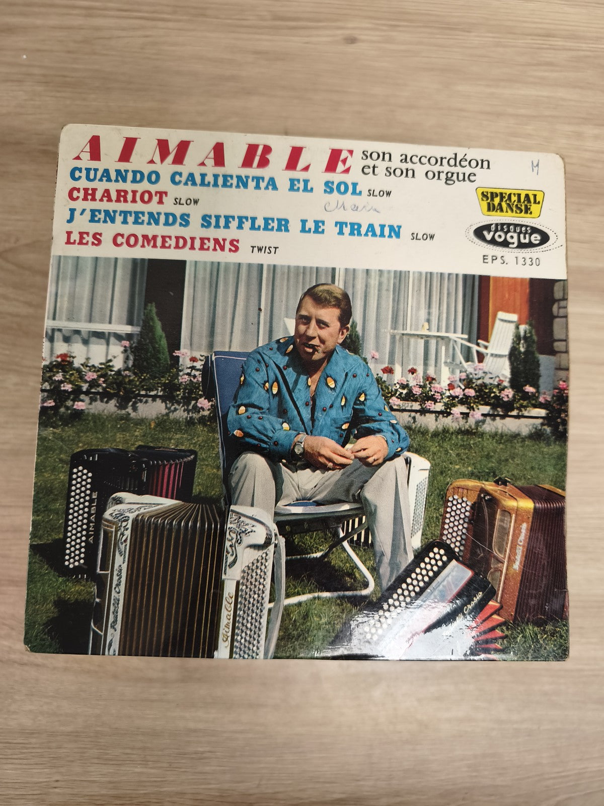 Vinyle 45T Aimable son accordéon et son orgue EPS 1330 pochette couleurs