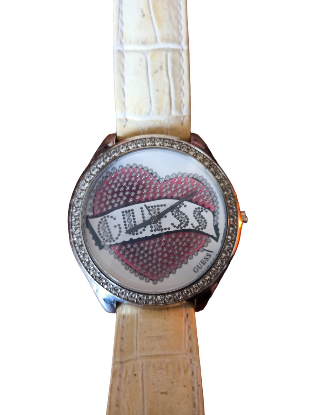 Montre Guess vintage cœur strass cadran édition limitée quartz cuir beige