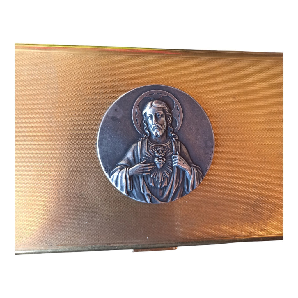 Boîte religieuse plate vintage Javrilier 1930s dorée médaillon Sacré-Cœur