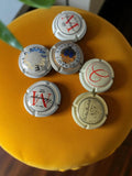 Lot vintage capsules champagne anciennes collection, motifs variés, France