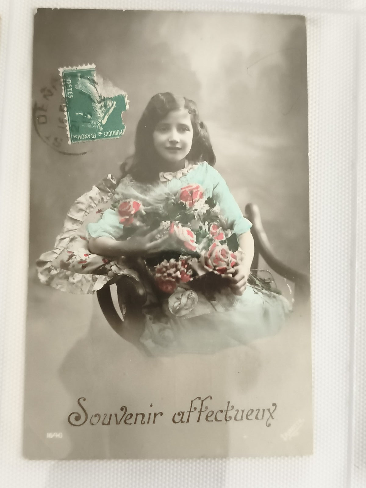 Carte postale ancienne Souvenir affectueux fillette colorisée vintage CPA