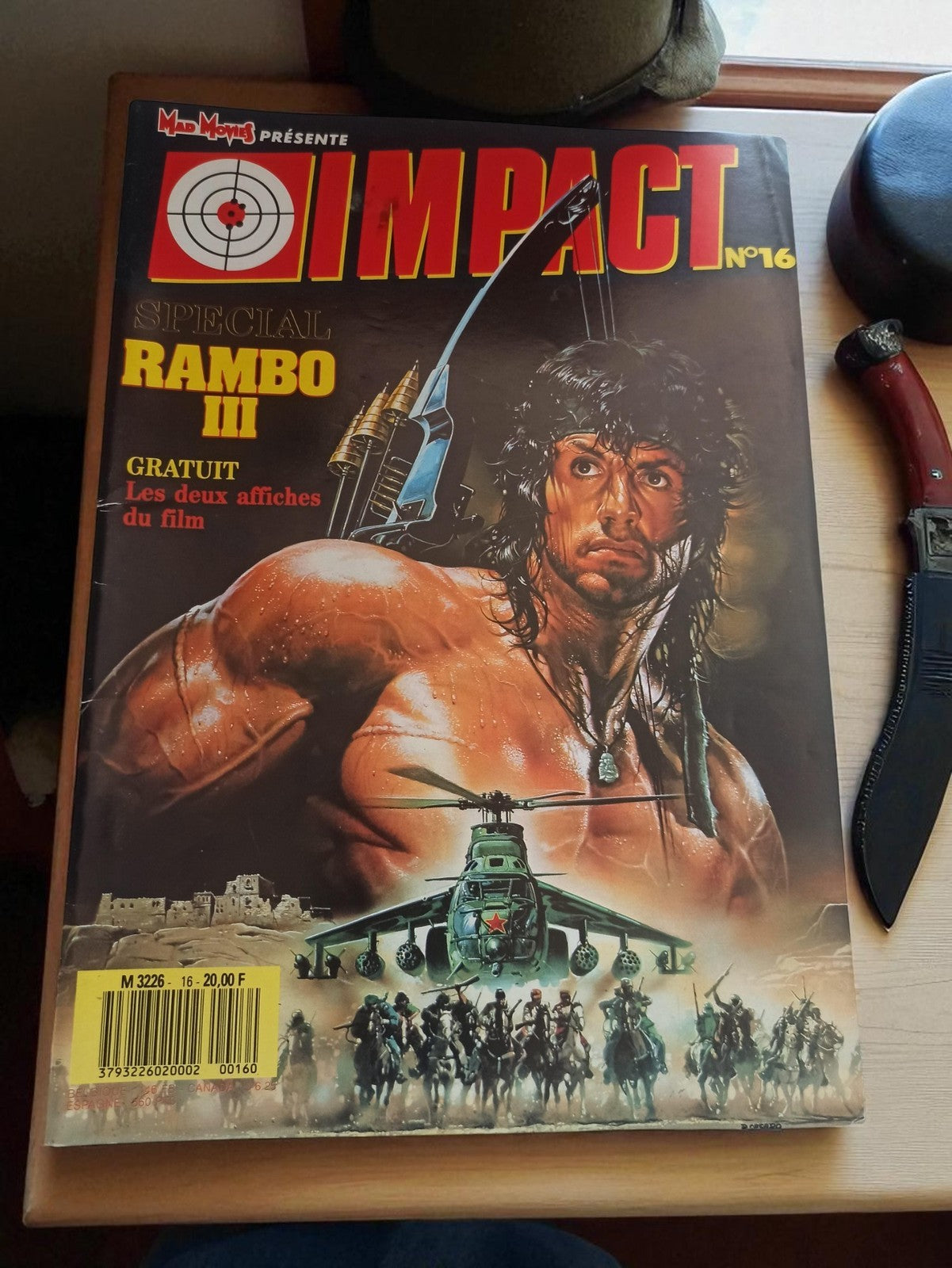 Magazine cinéma Impact n°16 vintage spécial Rambo III Mad Movies