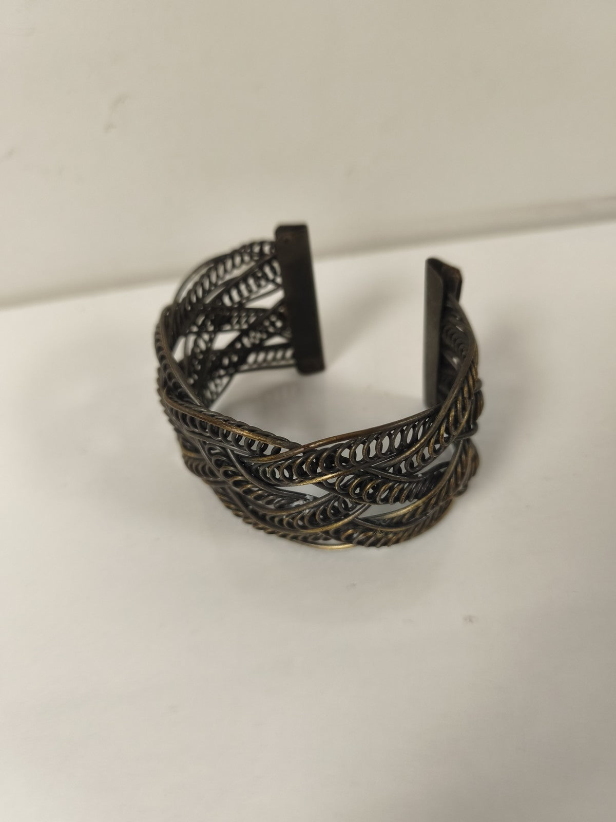 Ancien bracelet métal ajouré tressé vintage, couleur bronze, style rétro