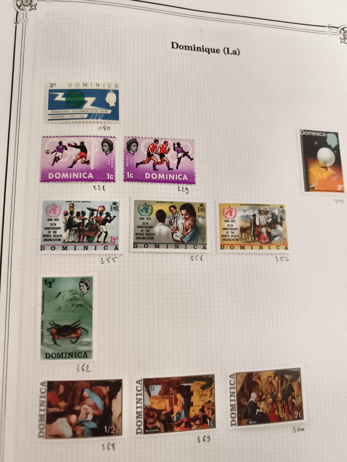 Lot 10 timbres anciens Dominica thématiques sport art santé animaux