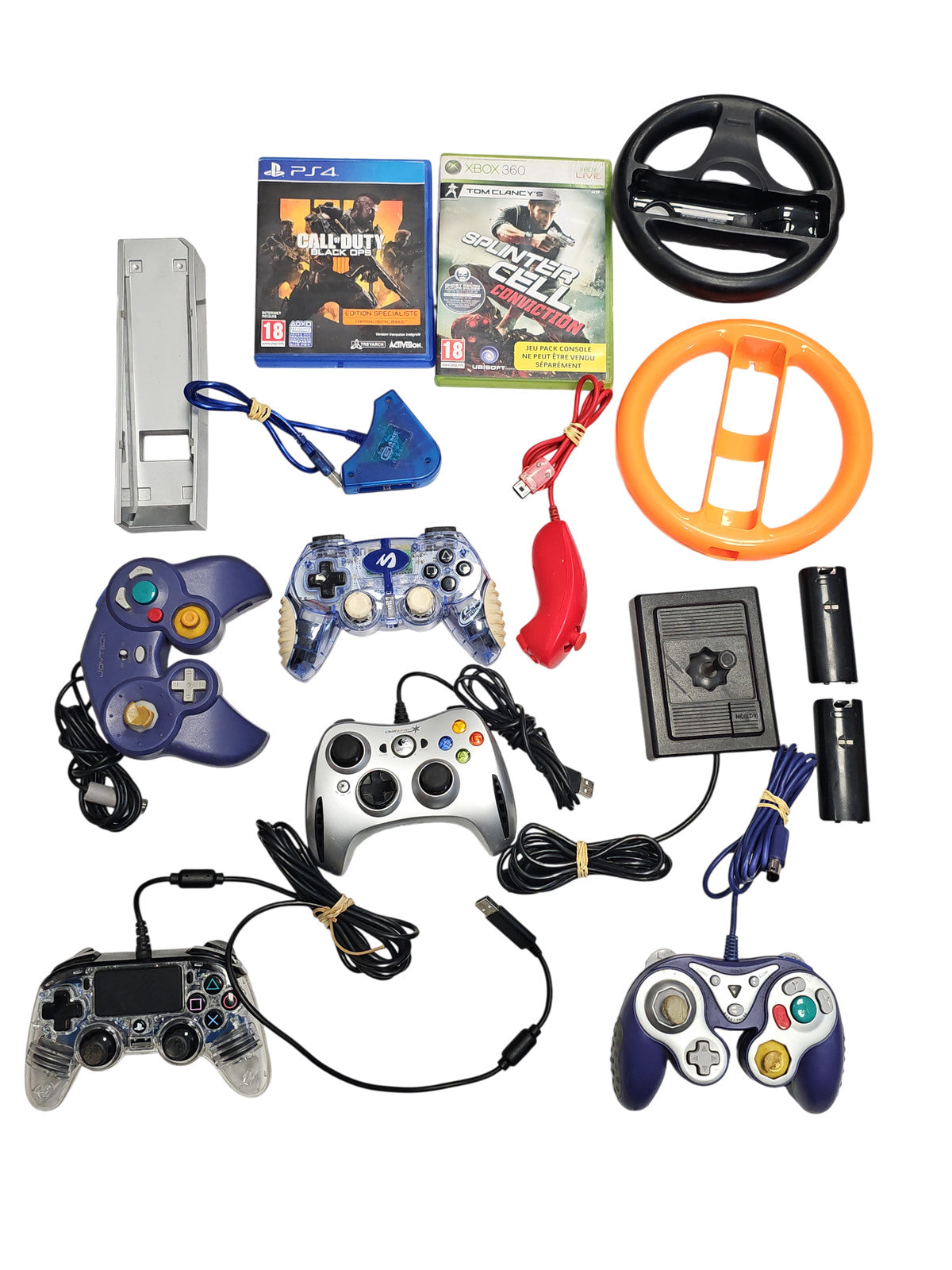 Lot manettes et accessoires jeux vidéo pour consoles, à trier, divers modèles
