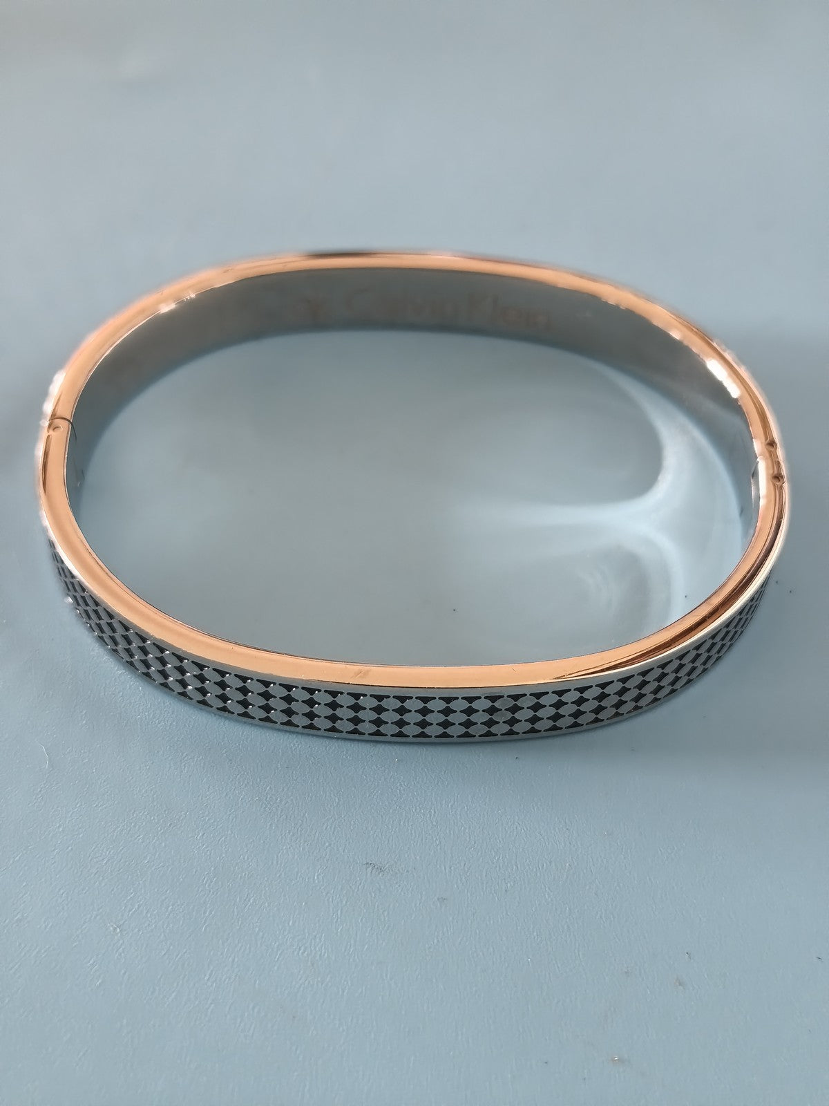 Bracelet Calvin Klein authentique, accessoire élégant pour femme ou homme, occas