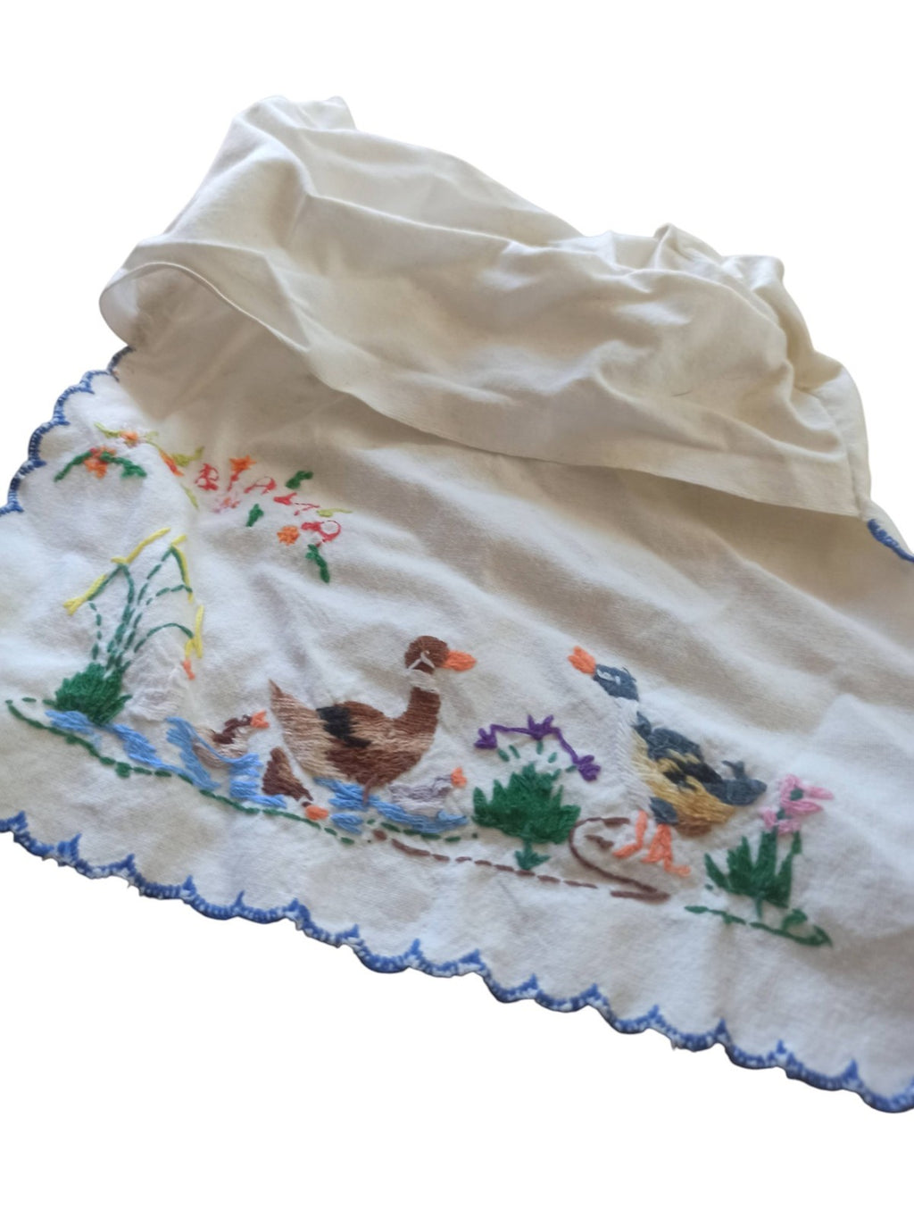 Tablier enfant brodé vintage années 70, canards, prénom Anaïs, rétro déco