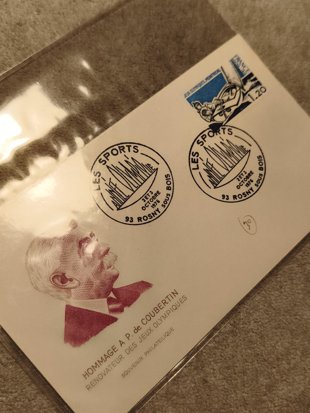 Carte souvenir philatélique Pierre de Coubertin Jeux Olympiques Rosny