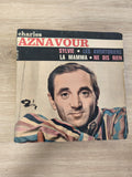 Vintage 45 tours Charles Aznavour Barclay pochette couleurs ? Sylvie, La Mamma