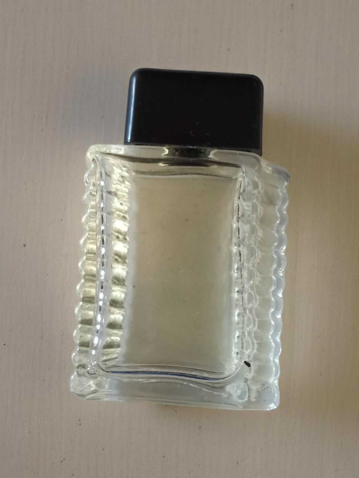 Miniature parfum ancien flacon rétro transparent bouchon noir vintage
